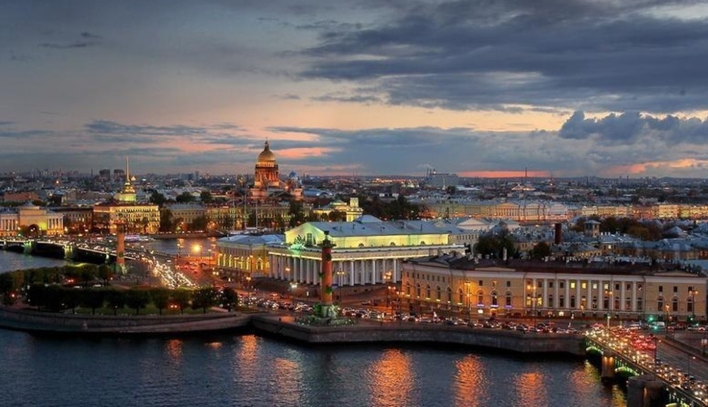 Рекомендации по бронированию отеля в Санкт-Петербурге