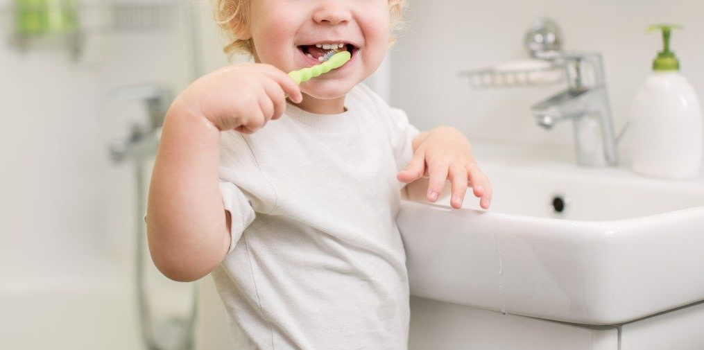 Как заботиться о детских зубах и почему это важно?